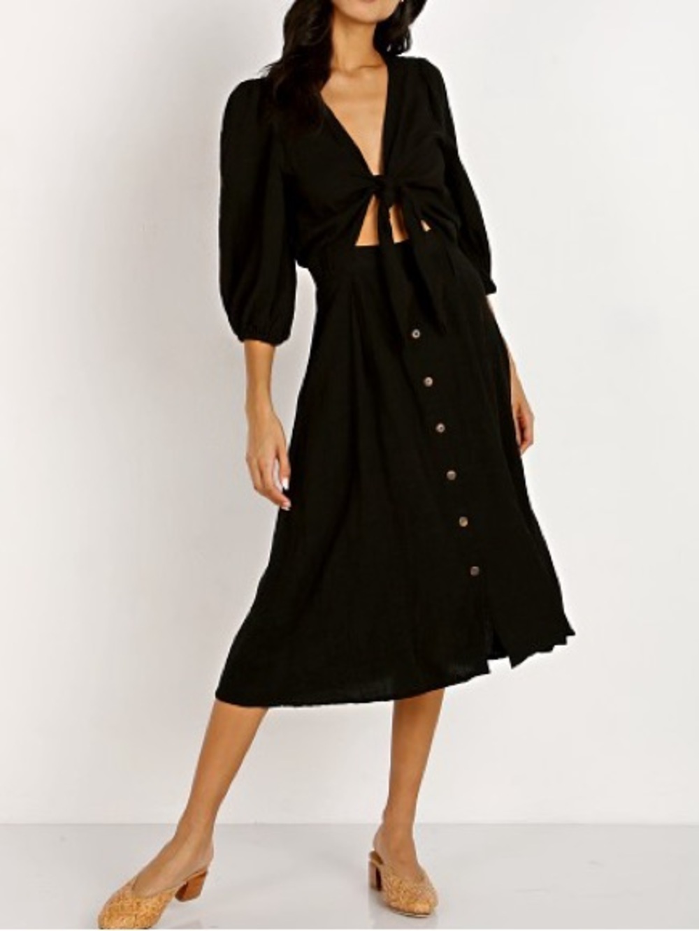 New Faithfull the Brand Tobago Black V-Neck Midi Dress . Size 4